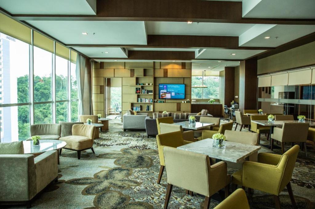 Grandis Hotels And Resorts Kota Kinabalu Eksteriør billede